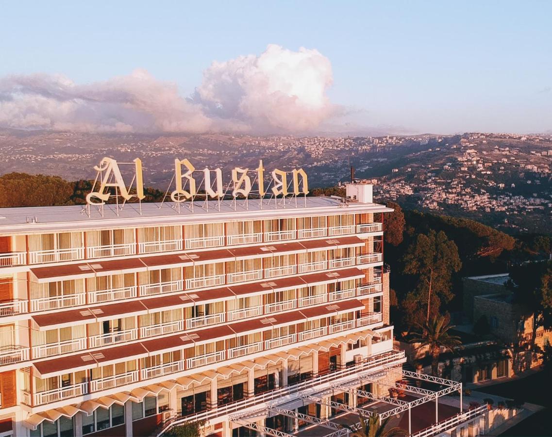 Hotel Al Bustan Beit Mery Exterior photo